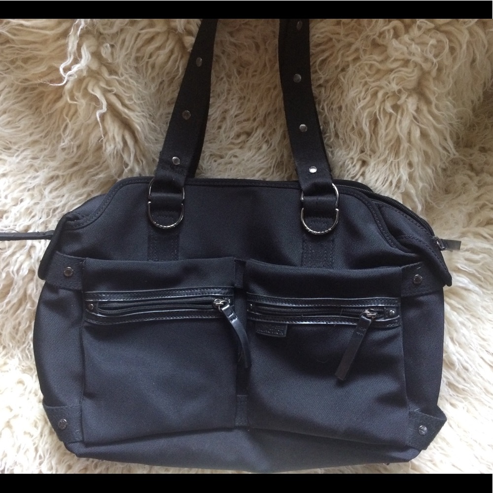 NWOT-Kenneth Cole Reaction Travel Bag